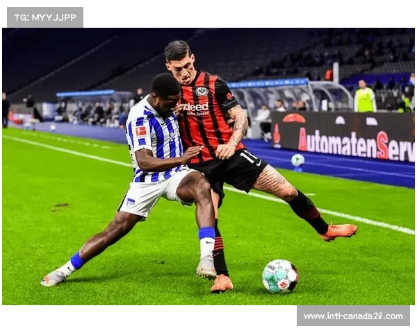 莱比锡高位逼抢克制法兰克福，客场防守漏洞成隐患